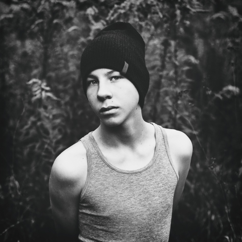 portret w chaszczach